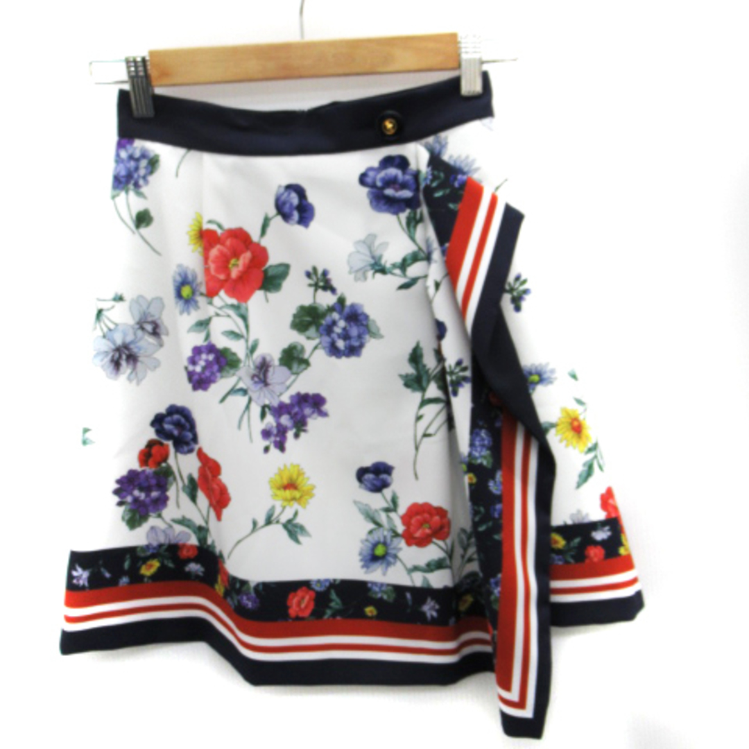 Rirandture(リランドチュール)のリランドチュール フレアスカート ミニ丈 花柄 0 マルチカラー 白 レディースのスカート(ミニスカート)の商品写真
