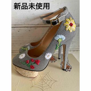 シャルロットオリンピア(Charlotte Olympia)の【新品未使用】CHARLOTTE OLYMPIA ハイヒール(ハイヒール/パンプス)