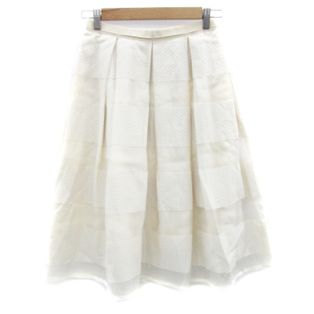 INED(イネド)のイネド INED フレアスカート ミモレ丈 総柄 9 オフホワイト 白 レディースのスカート(ロングスカート)の商品写真