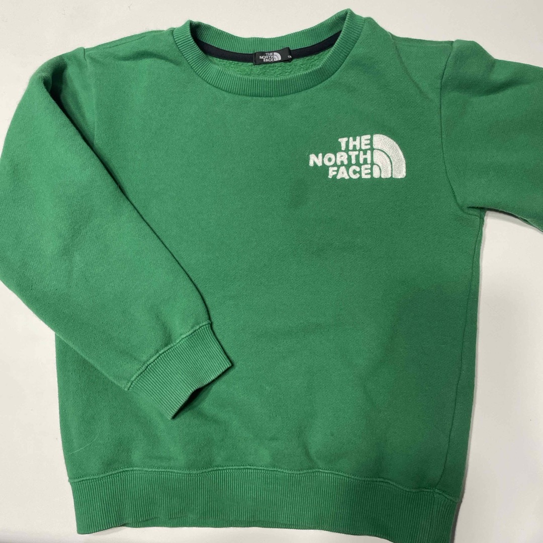 THE NORTH FACE(ザノースフェイス)のTHE NORTH FACE トレーナー 130cm キッズ/ベビー/マタニティのキッズ服男の子用(90cm~)(ジャケット/上着)の商品写真