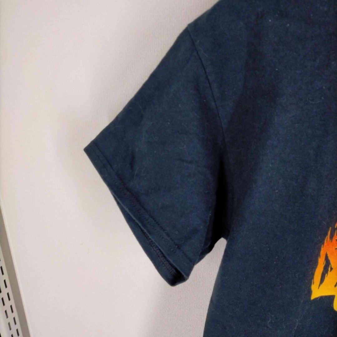 XLARGE(エクストララージ)のXLARGE(エクストララージ) FLAME LOGO S/S TEE メンズ メンズのトップス(Tシャツ/カットソー(半袖/袖なし))の商品写真