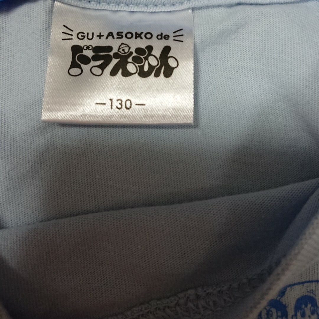 GU(ジーユー)のGU ASOKO ドラえもんTシャツ 130cm キッズ/ベビー/マタニティのキッズ服男の子用(90cm~)(Tシャツ/カットソー)の商品写真