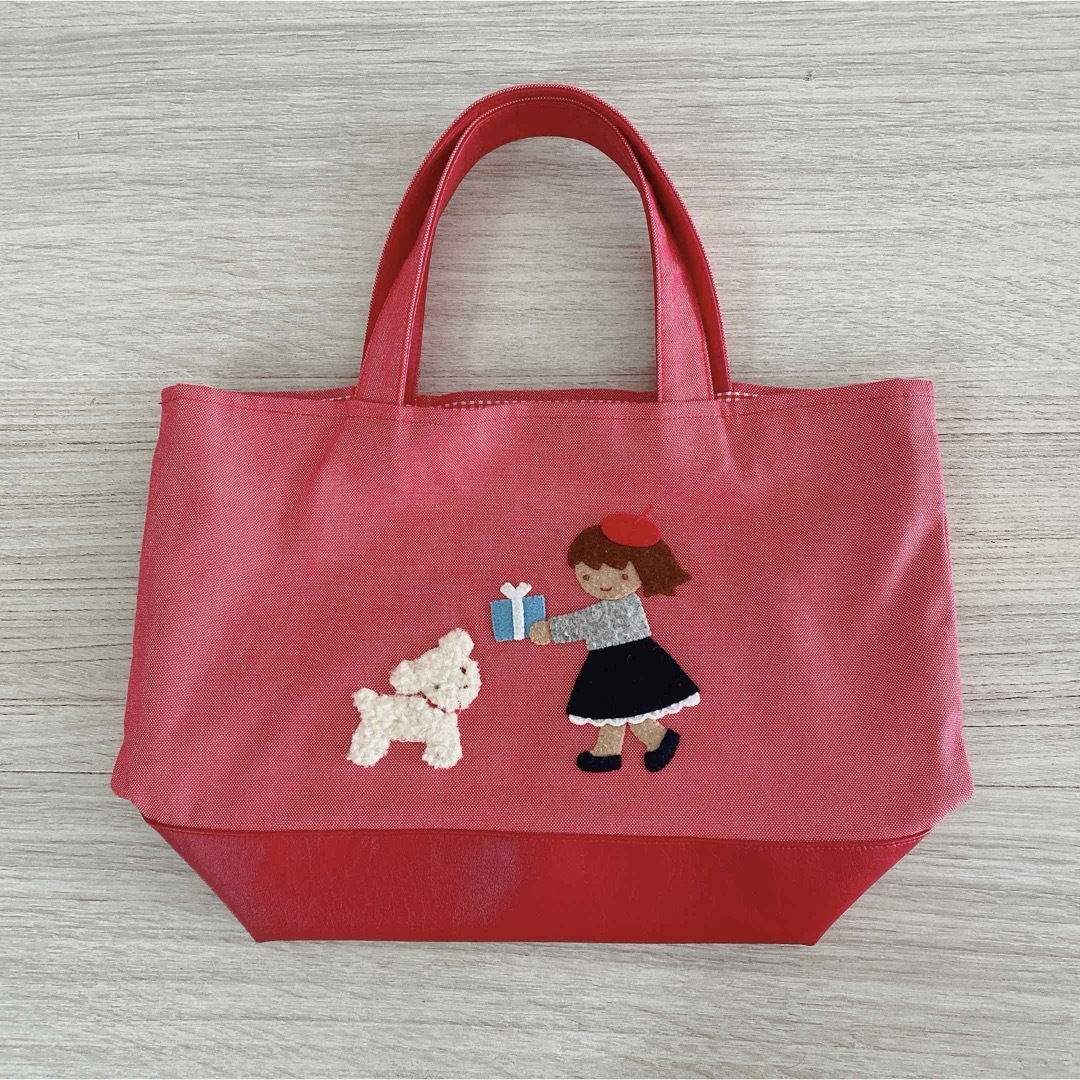 新品☆ファミリア マチ付き デニムバッグ 赤 新品☆ファミリア マチ付き デニムバッグ 赤