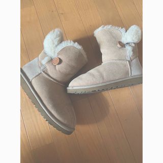 アグ(UGG)のUGG アグ ムートンブーツ ベージュ 22cm ショート(ブーツ)