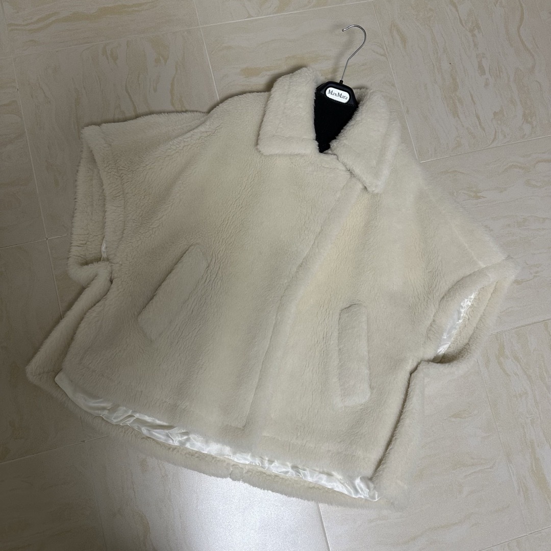 Max Mara - Max Mara テディベア ケープ ホワイトの通販 by m's Max Mara - Max Mara テディベア ケープ ホワイトの通販 by m's
