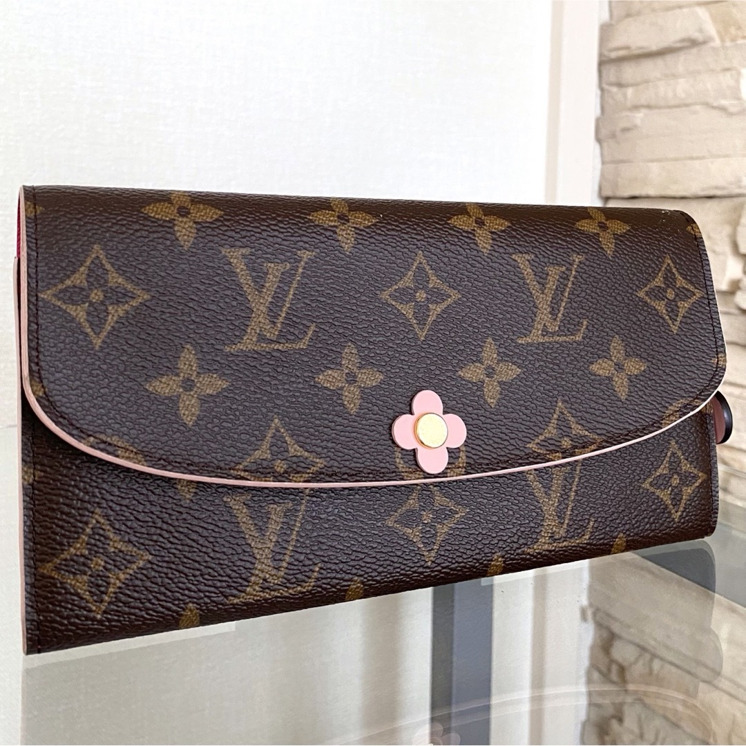 LOUIS VUITTON(ルイヴィトン)の【未使用・保管品】ポルトフォイユ・エミリー　長財布　ピンク レディースのファッション小物(財布)の商品写真