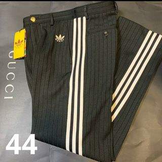 グッチ(Gucci)のadidas x Gucci サイドラインストレートジャージパンツ ブラック 黒(その他)