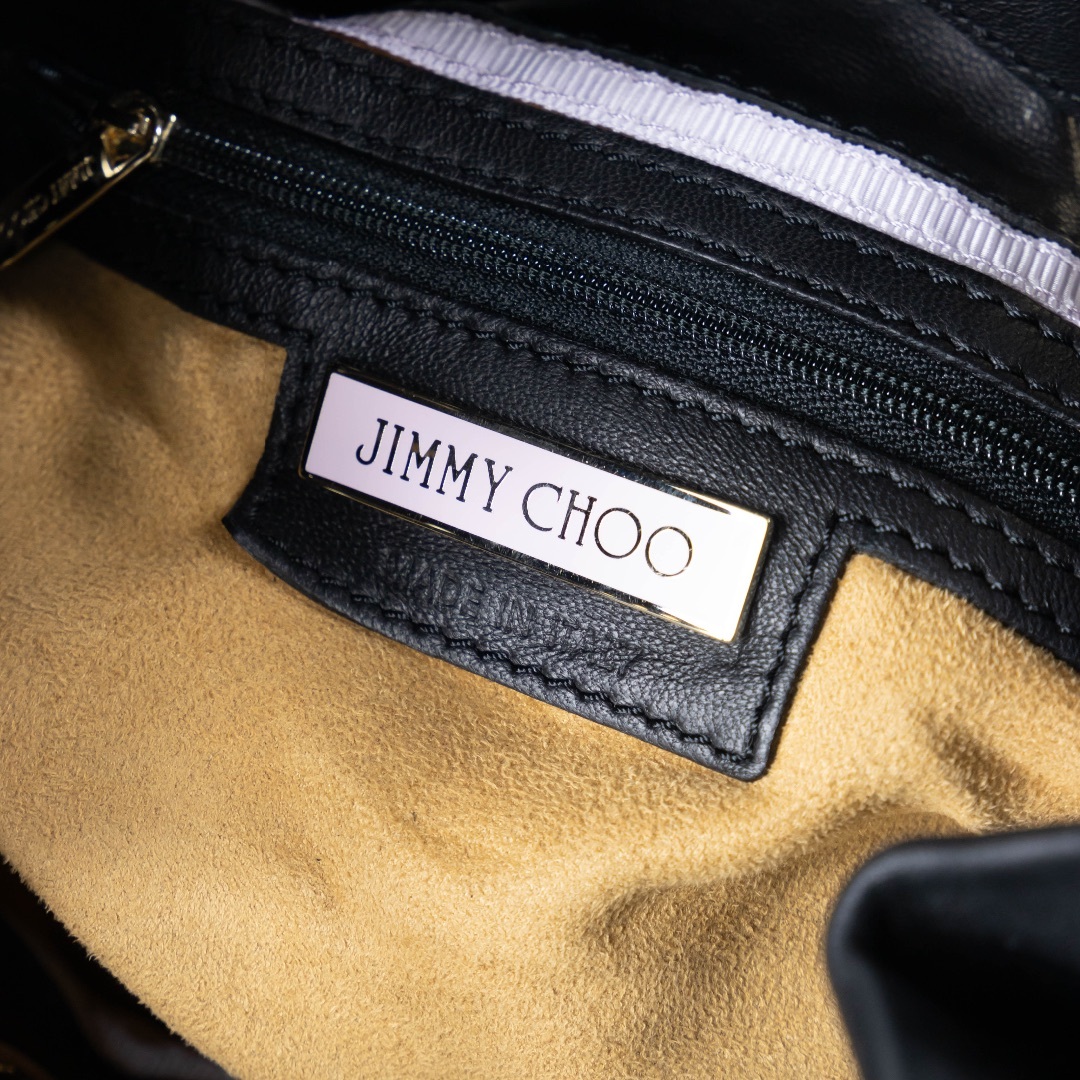 JIMMY CHOO(ジミーチュウ)の【JIMMY CHOO】ハンドバッグ　スタッズ　ブラック　ゴールド　希少 レディースのバッグ(ハンドバッグ)の商品写真