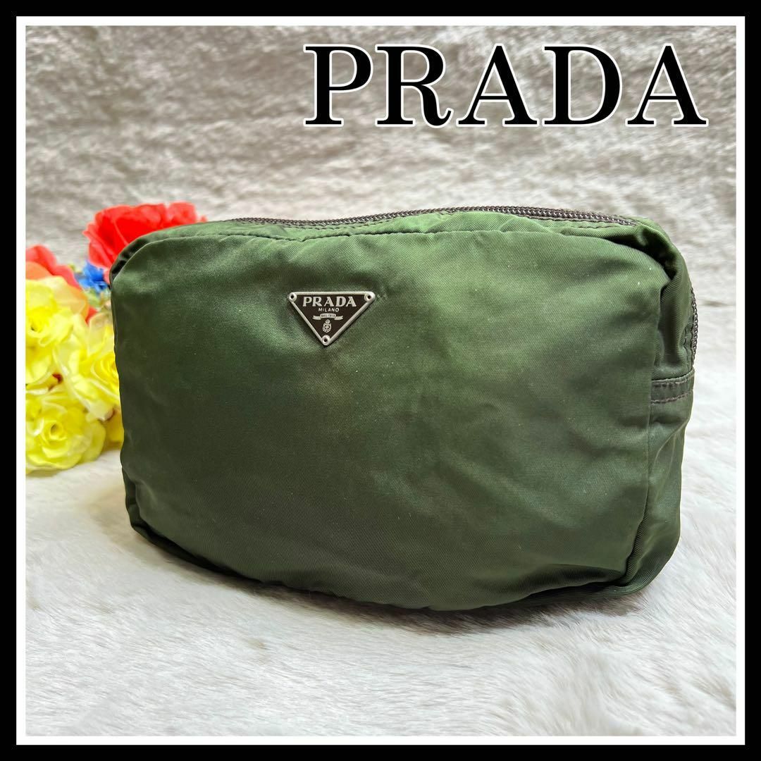 PRADA(プラダ)のPRADA プラダ ナイロンポーチ 小物入れ 化粧ポーチ カーキ　アクセサリー レディースのファッション小物(ポーチ)の商品写真