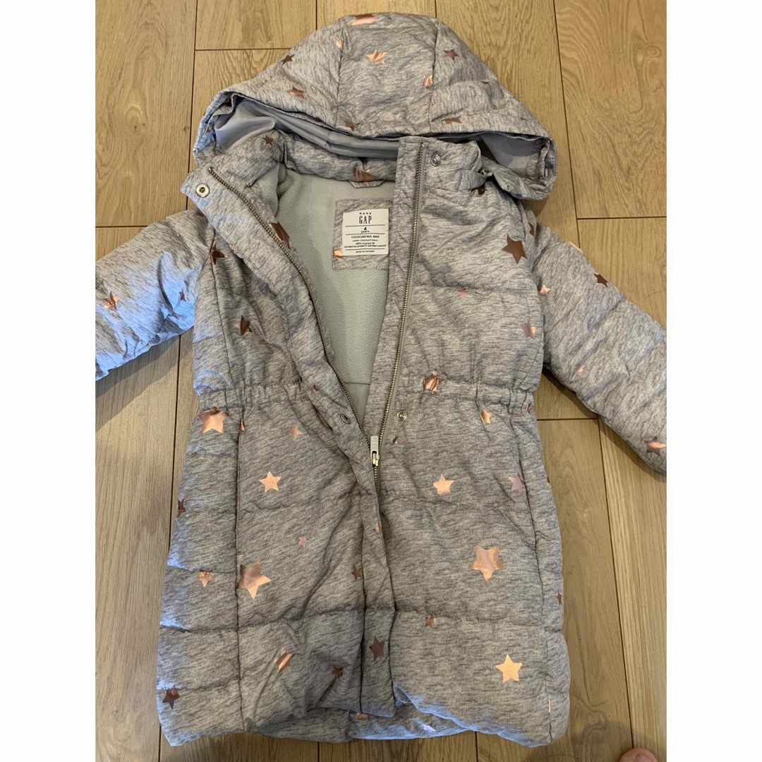 babyGAP(ベビーギャップ)のbaby gap コート　4years キッズ/ベビー/マタニティのキッズ服女の子用(90cm~)(ジャケット/上着)の商品写真