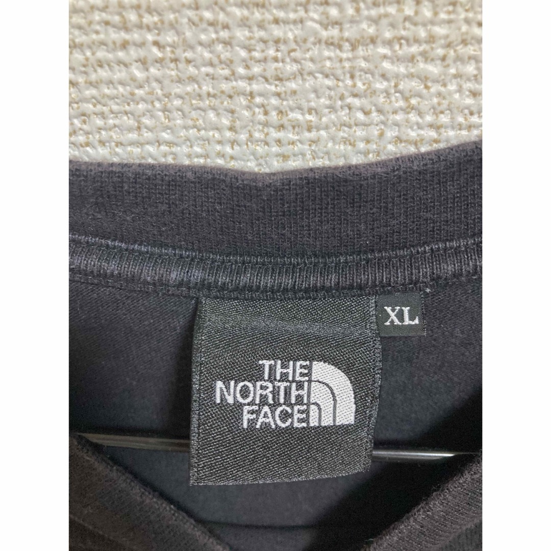 THE NORTH FACE(ザノースフェイス)の最終セール！！　　ノースフェイス　黒ロンT メンズのトップス(Tシャツ/カットソー(七分/長袖))の商品写真