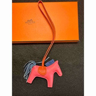 エルメス(Hermes)のエルメス　ロデオチャーム　PM　ピンク(チャーム)