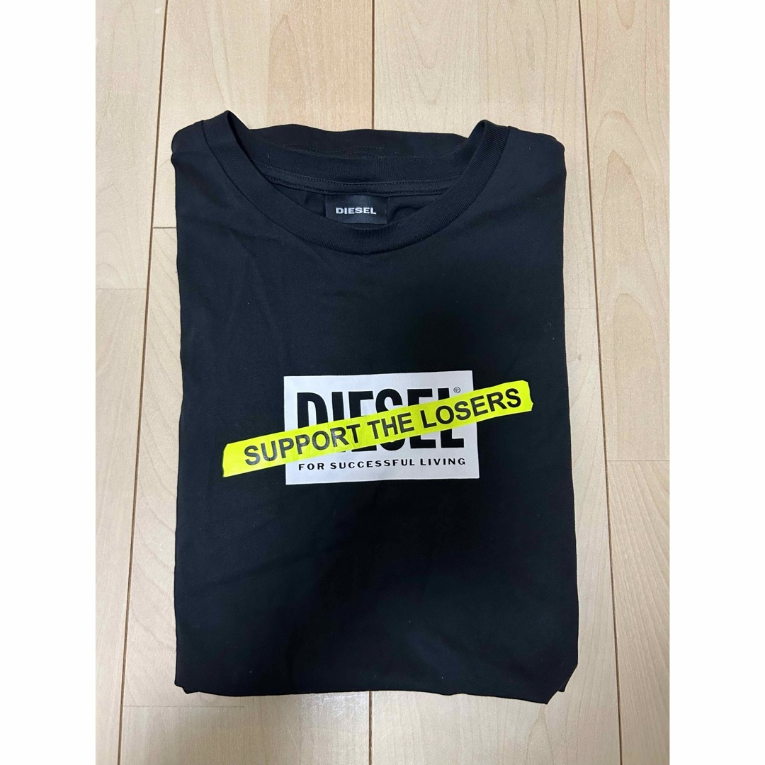 DIESEL(ディーゼル)のDIESEL Tシャツ　黒　Lサイズ メンズのトップス(Tシャツ/カットソー(半袖/袖なし))の商品写真