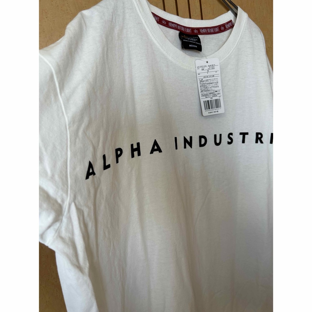 ALPHA INDUSTRIES(アルファインダストリーズ)の新品　アルファ インダストリーズ　ロゴプリント Tシャツワンピース Mサイズ レディースのワンピース(ロングワンピース/マキシワンピース)の商品写真