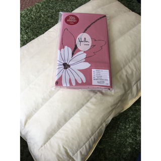 新品【シビラ】枕カバー(43×63)【リブレ】ピンク・羽根パイプ枕(43×63)