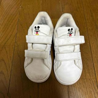 アディダス(adidas)のadidas スニーカー(スニーカー)