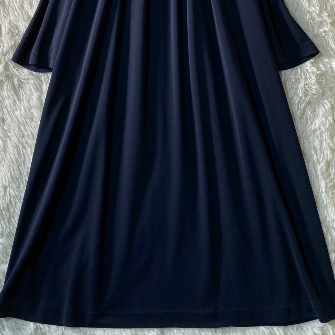 自由区(ジユウク)の極美品 自由区 フォーマルワンピース ネイビー 七分袖 40 L レディースのワンピース(ひざ丈ワンピース)の商品写真