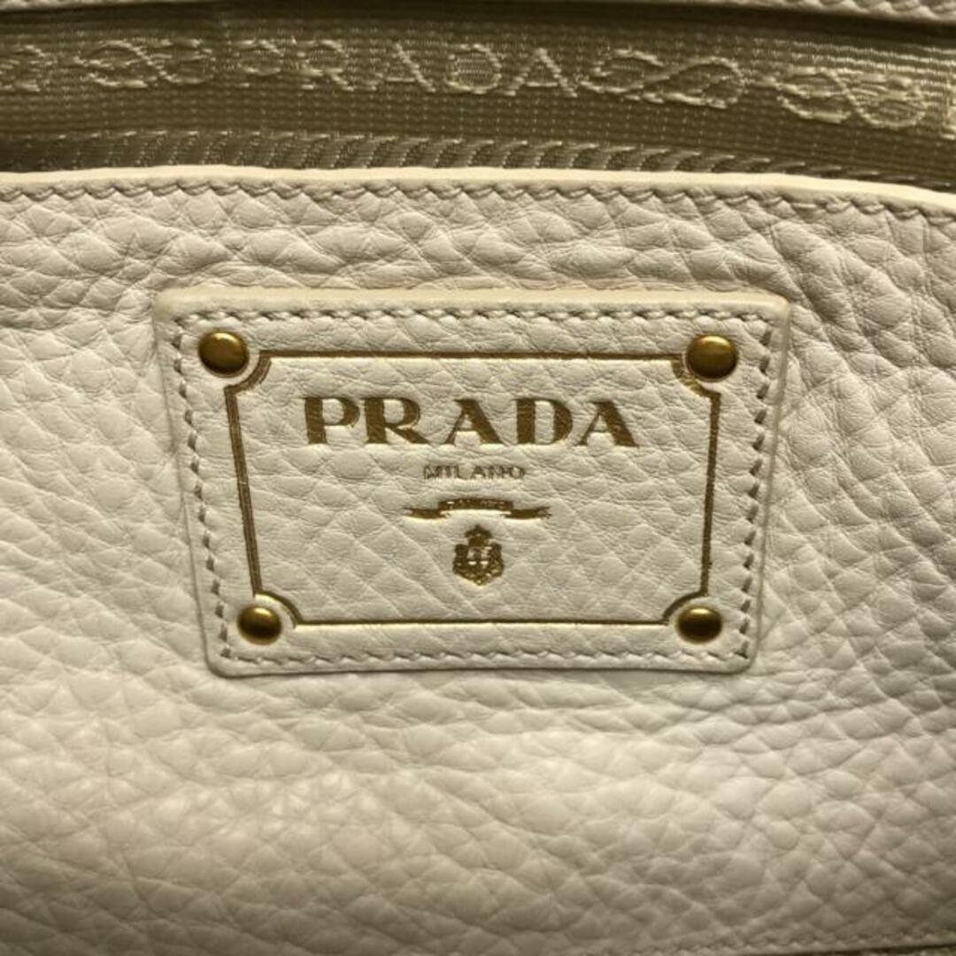 PRADA(プラダ)のプラダ ハンドバッグ - アイボリー 革タグ レディースのバッグ(ハンドバッグ)の商品写真