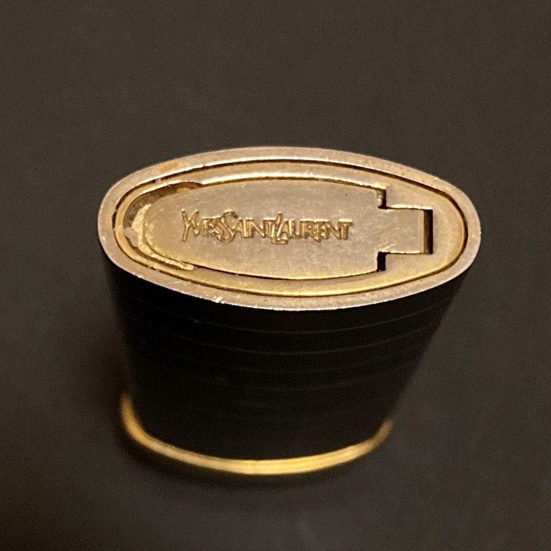 Yves Saint Laurent(イヴサンローラン)のYVES SAINT LAURENT ガスライター 2点セット メンズのファッション小物(タバコグッズ)の商品写真