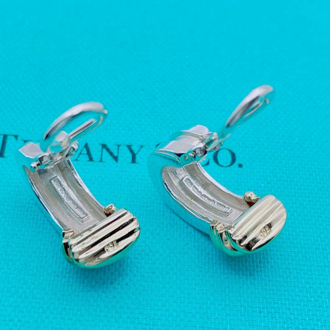 Tiffany & Co.(ティファニー)の【極美品】Tiffany & Co. イヤリング　グルーブド　K18 SV925 レディースのアクセサリー(イヤリング)の商品写真