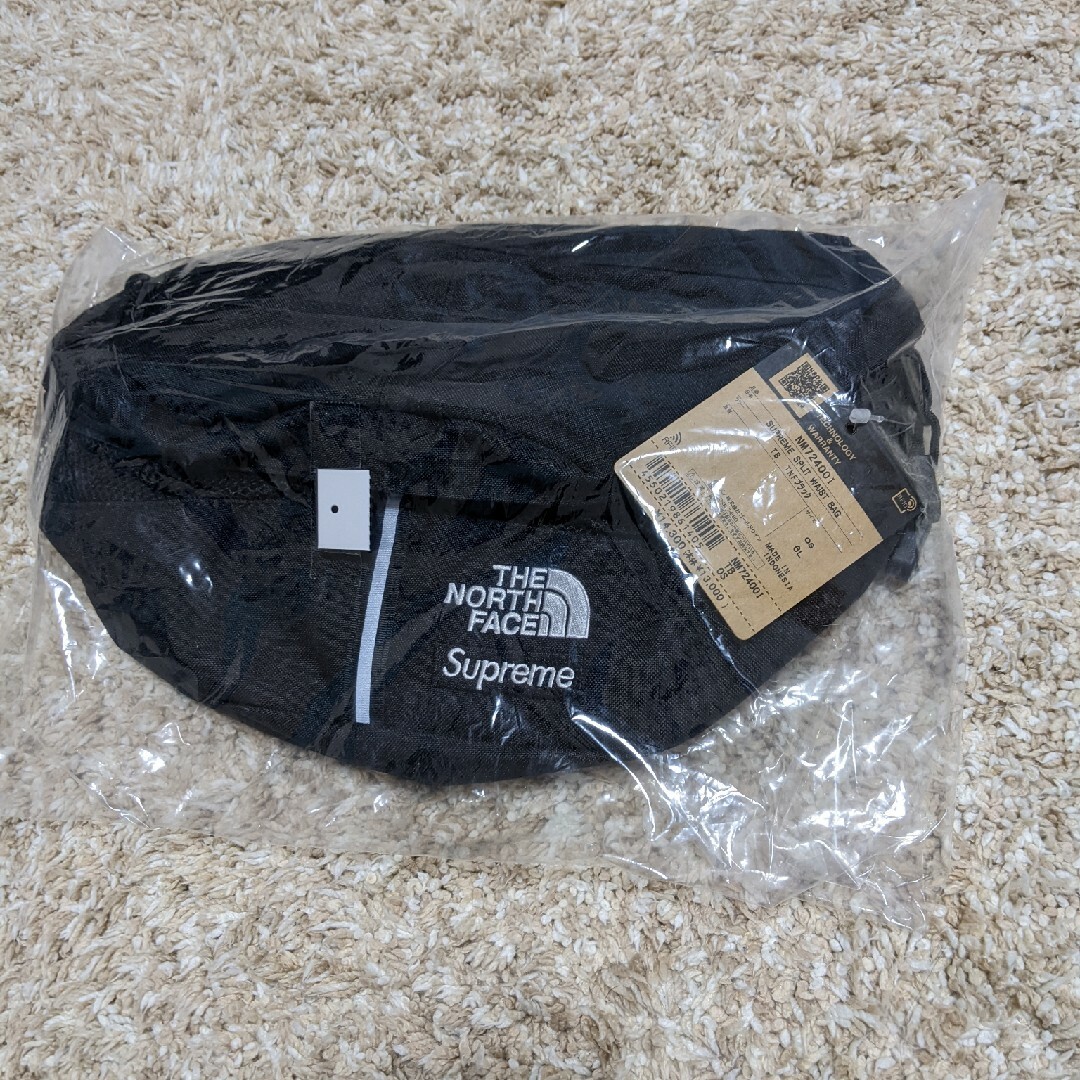 Supreme(シュプリーム)のsupreme The North Face split Waist Bag メンズのバッグ(ウエストポーチ)の商品写真