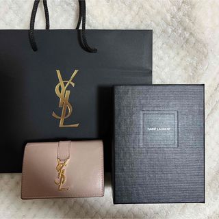 サンローラン(Saint Laurent)のYSL イヴ・サンローラン三つ折り財布　ベージュピンク色(財布)