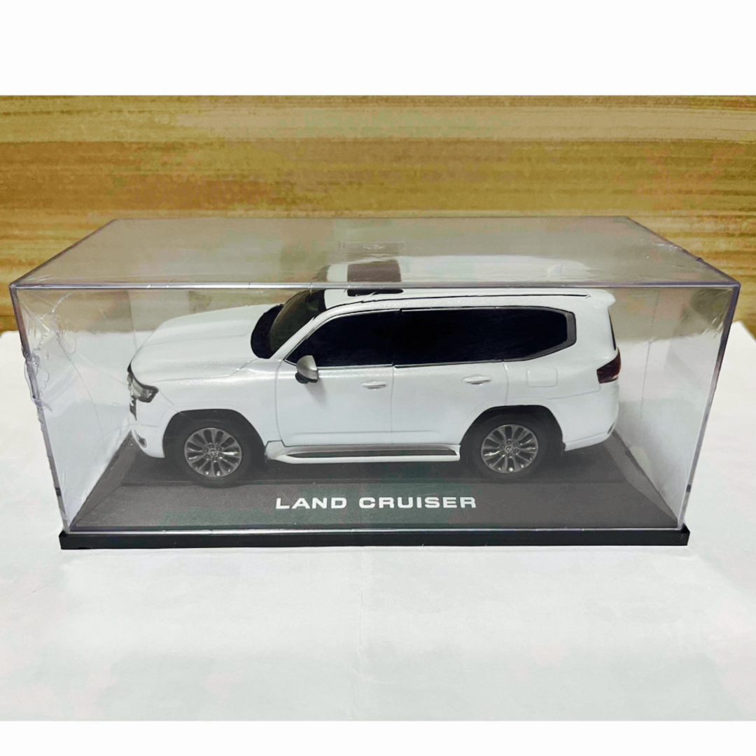 トヨタ - 非売品 1/30 ランドクルーザー 300 プレシャスホワイトパール トヨタ - 非売品 1/30 ランドクルーザー 300 プレシャスホワイトパール