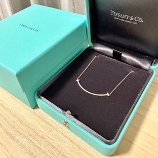 ティファニー(Tiffany & Co.)のTiffany Ｔスマイルネックレス ローズゴールド(ネックレス)