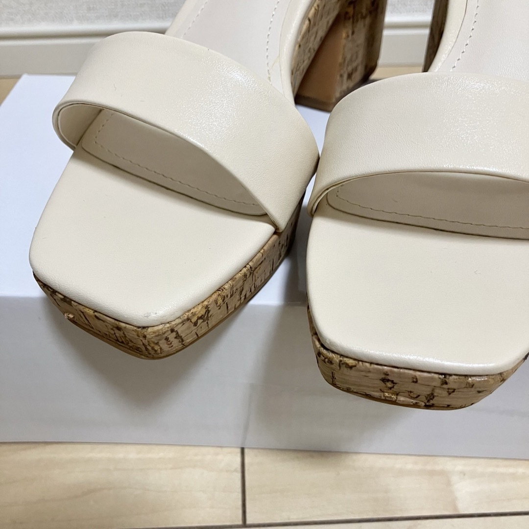 SNIDEL(スナイデル)のSNIDELブランドのコルクストラップサンダル レディースの靴/シューズ(サンダル)の商品写真