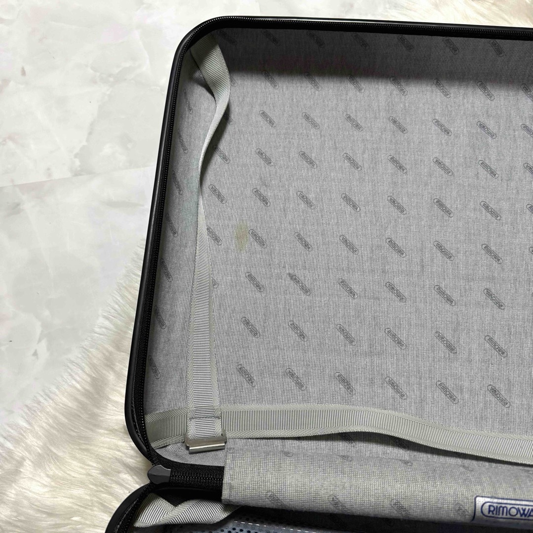 RIMOWA(リモワ)の本物 リモワ サルサ レザー切替 二輪 キャリーケース ブラック 機内持ち込み メンズのバッグ(トラベルバッグ/スーツケース)の商品写真