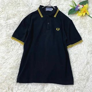 FRED PERRY - フレッドペリー　半袖ポロシャツ　刺繍ロゴ　イングランド製　黒×金　ゴルフウェア