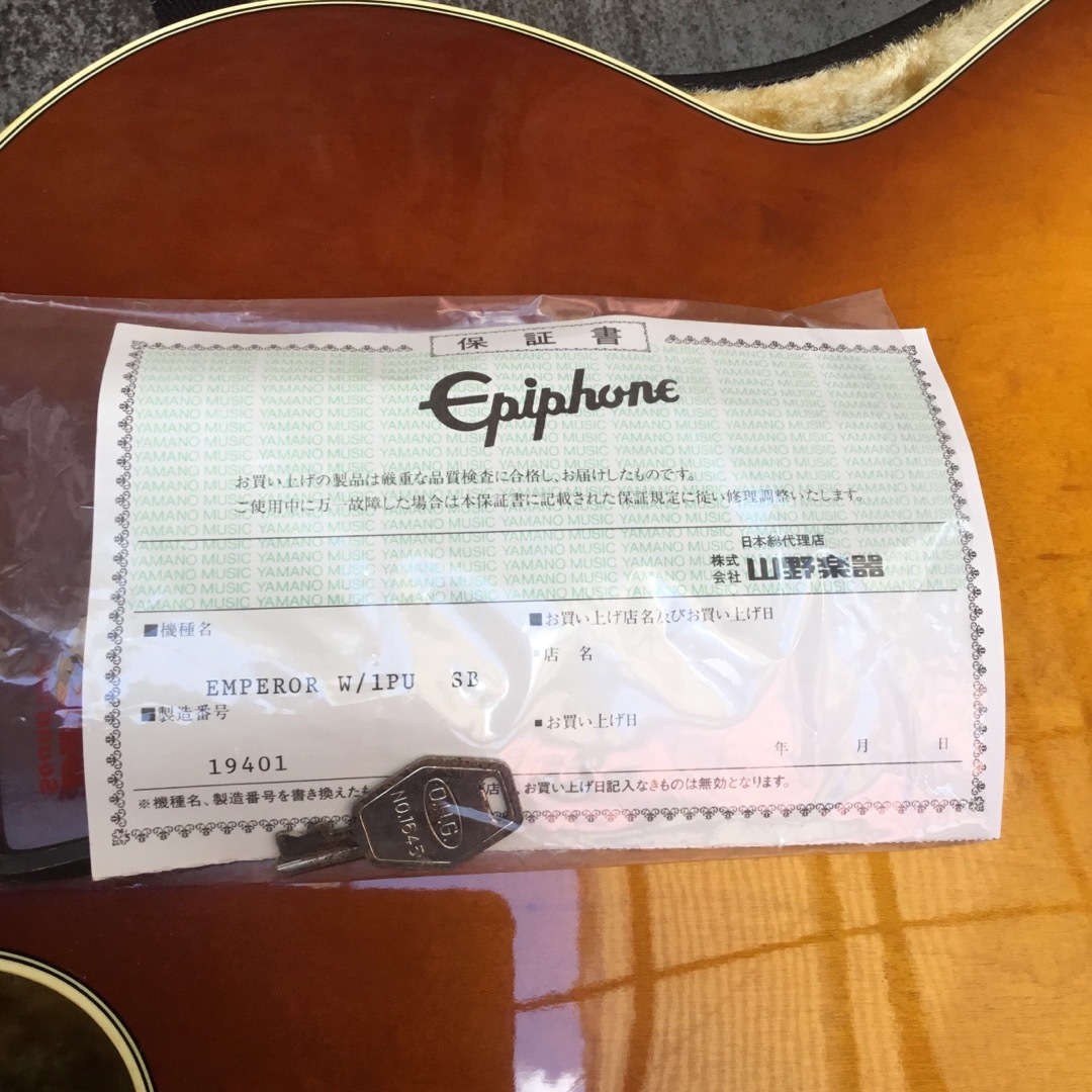 エピフォンエンペラーギター 楽器のギター(エレキギター)の商品写真