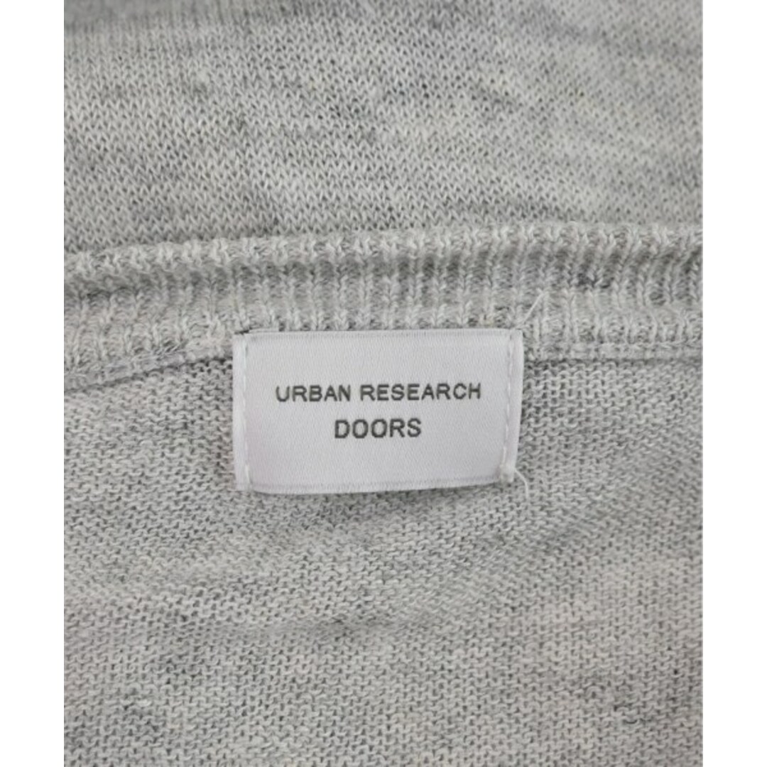 URBAN RESEARCH DOORS(アーバンリサーチドアーズ)のURBAN RESEARCH DOORS カーディガン M ライトグレー 【古着】【中古】 レディースのトップス(カーディガン)の商品写真