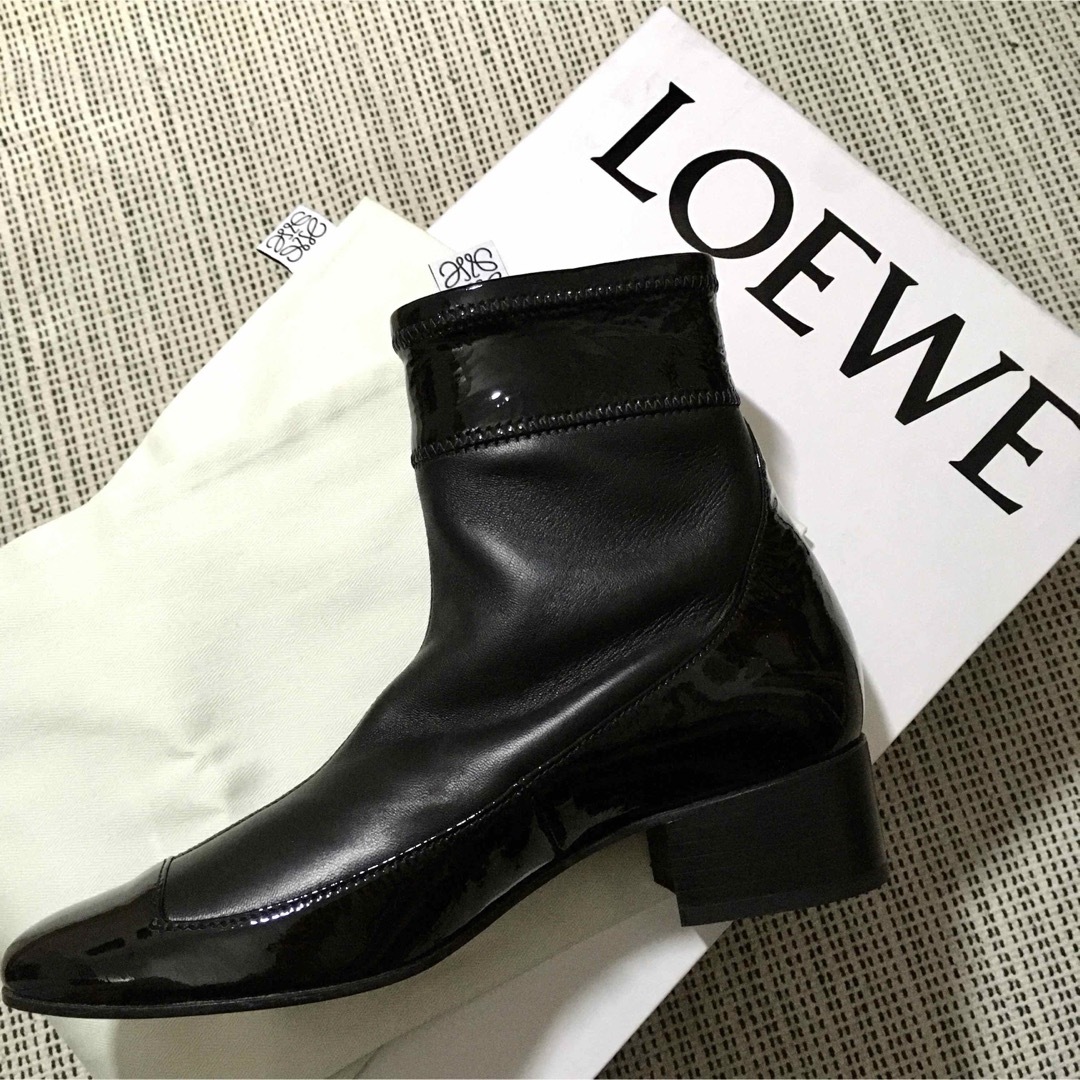 LOEWE - LOEWE エナメルとレザー ショートブーツ 37 ブラックの通販 by