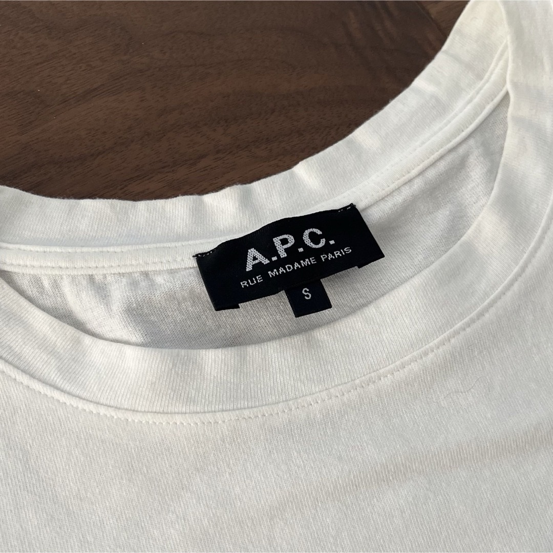 A.P.C(アーペーセー)のA.P.C Tシャツ レディースのトップス(Tシャツ(半袖/袖なし))の商品写真