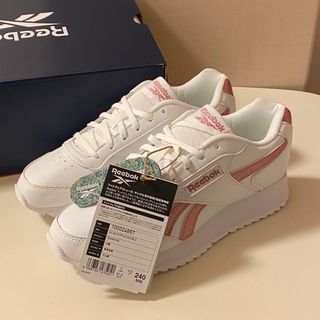 Reebok - 新品 Reebok スニーカー 24.0㎝