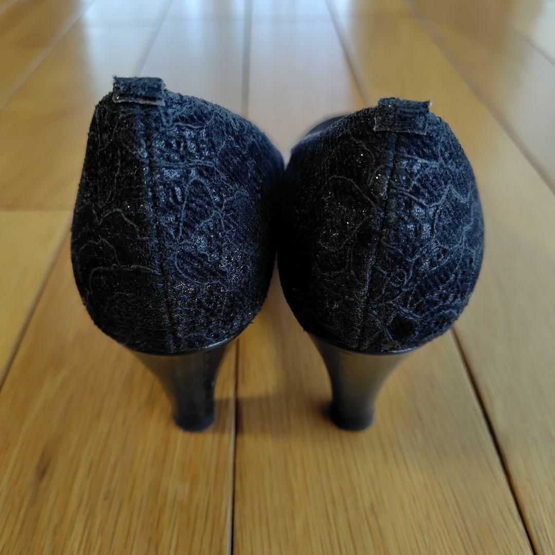 kaori plus 黒レース切り替えパンプス　 レディースの靴/シューズ(ハイヒール/パンプス)の商品写真
