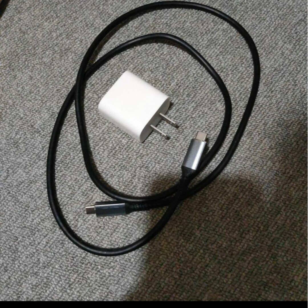 Apple アップル純正 電源アダプター 20W USB-C　A2305 エンタメ/ホビーのエンタメ その他(その他)の商品写真