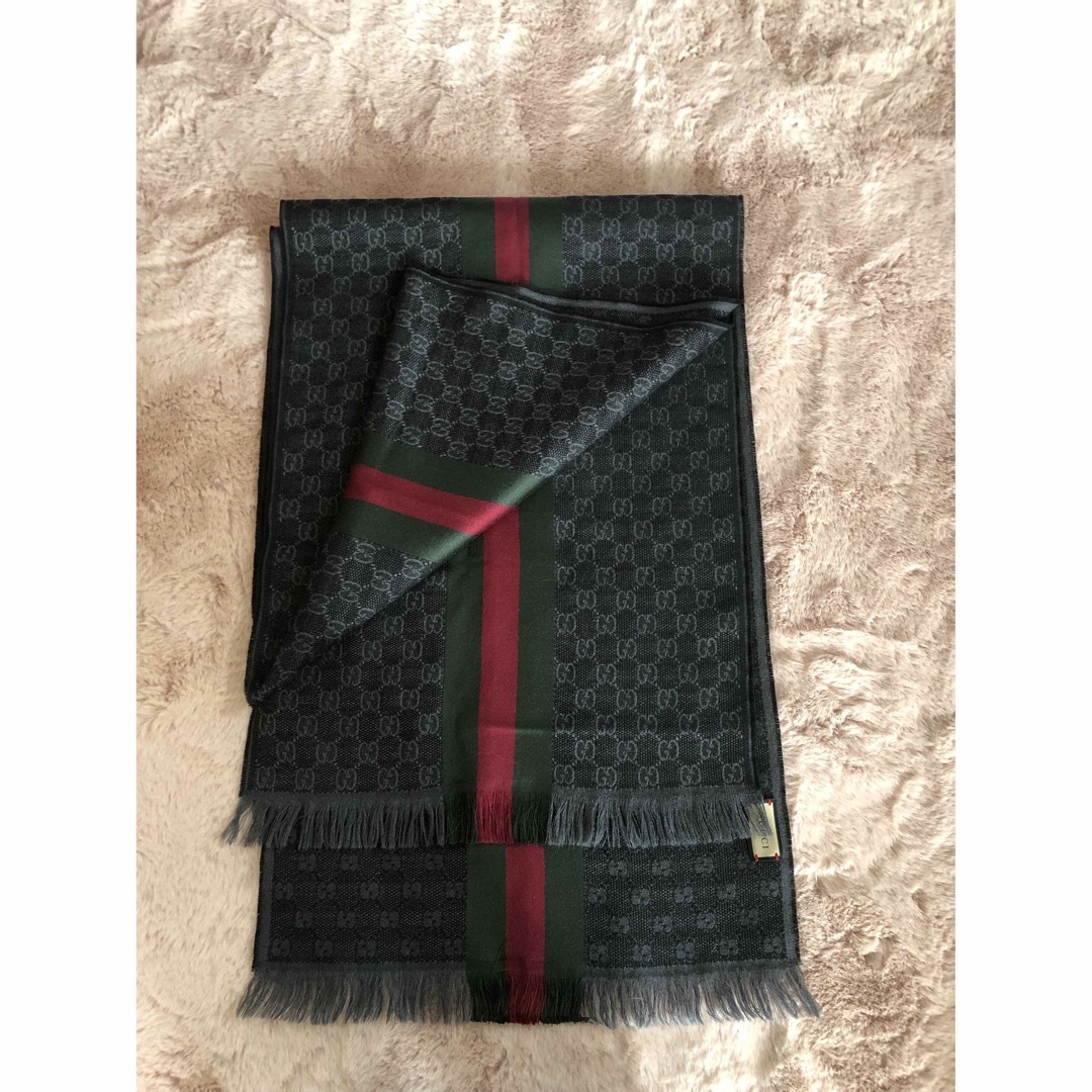 Gucci(グッチ)のグッチ　ストール　マフラー レディースのファッション小物(ストール/パシュミナ)の商品写真