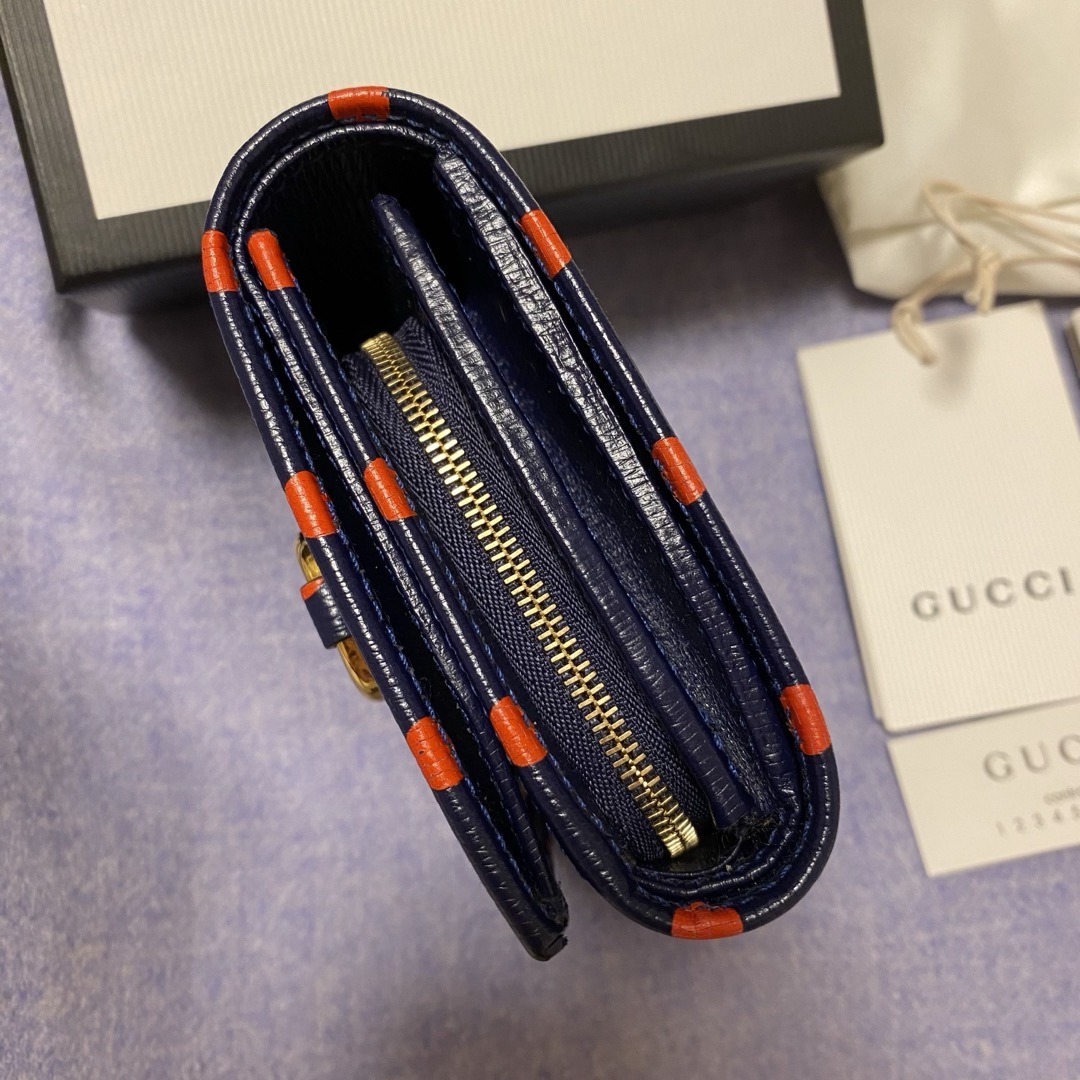 Gucci(グッチ)の稀少人気GUCCIポルカドット二つ折り財布未使用 付属品完備 メンズのファッション小物(折り財布)の商品写真
