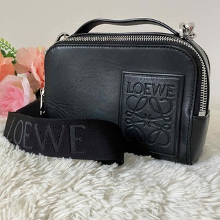 LOEWE - 美品⭐︎ロエベ ナッパレザーショルダーバッグ⭐︎手数料0円の 