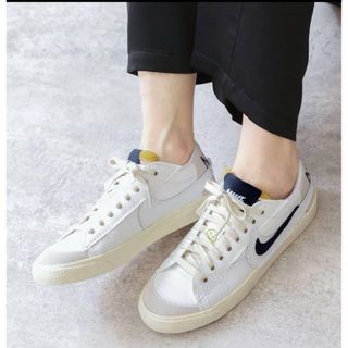 イエナ(IENA)の＜NIKE＞ ブレーザー LOW77ジャンボ SE(スニーカー)