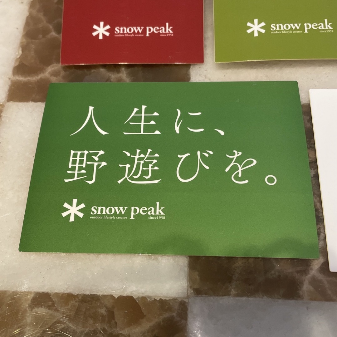 Snow Peak(スノーピーク)の【激レア新品】snowpeak  雪峰祭限定品　手ぬぐいとステッカー7枚セット スポーツ/アウトドアのアウトドア(その他)の商品写真