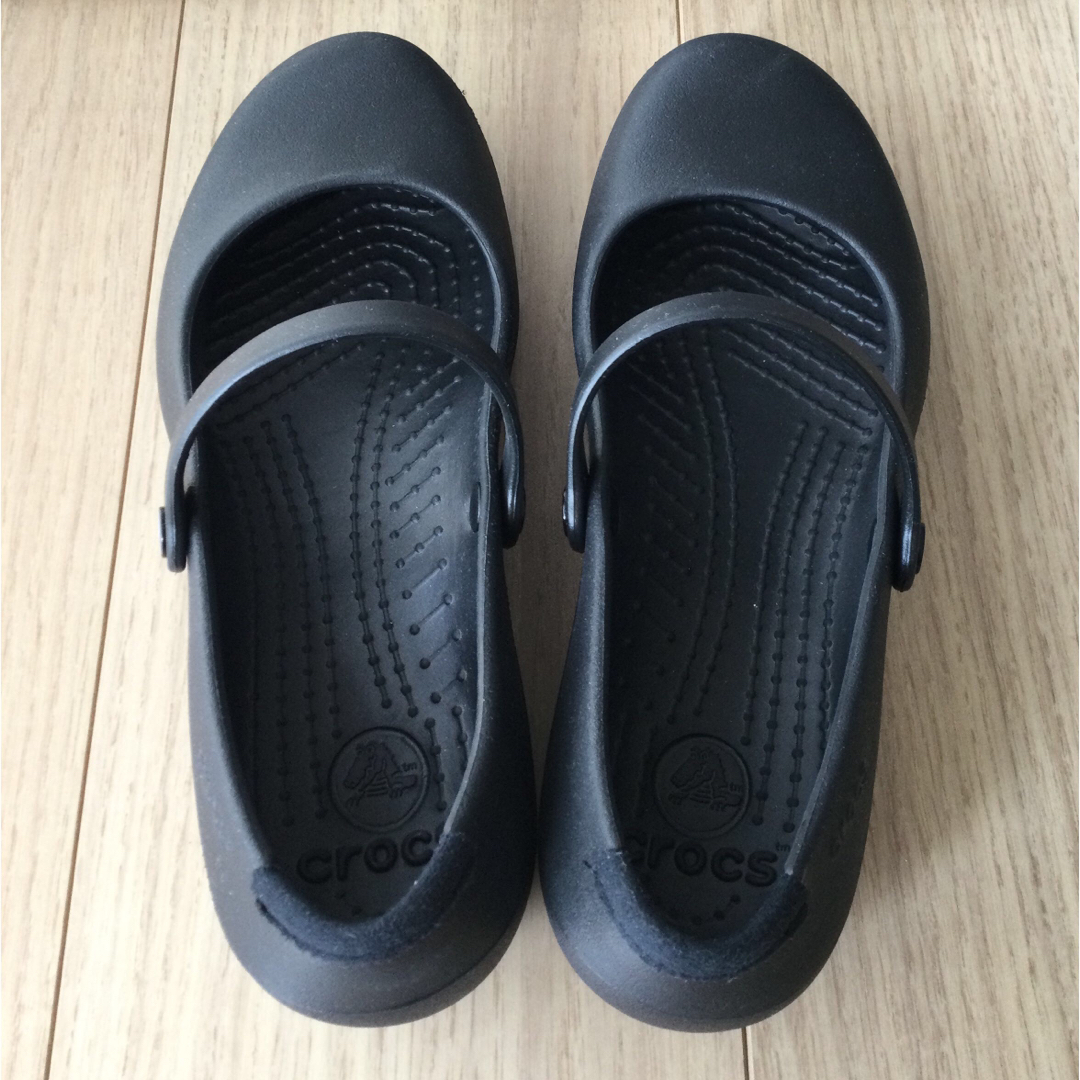 【crocs】クロックスフラットシューズ/サンダル レディースの靴/シューズ(サンダル)の商品写真