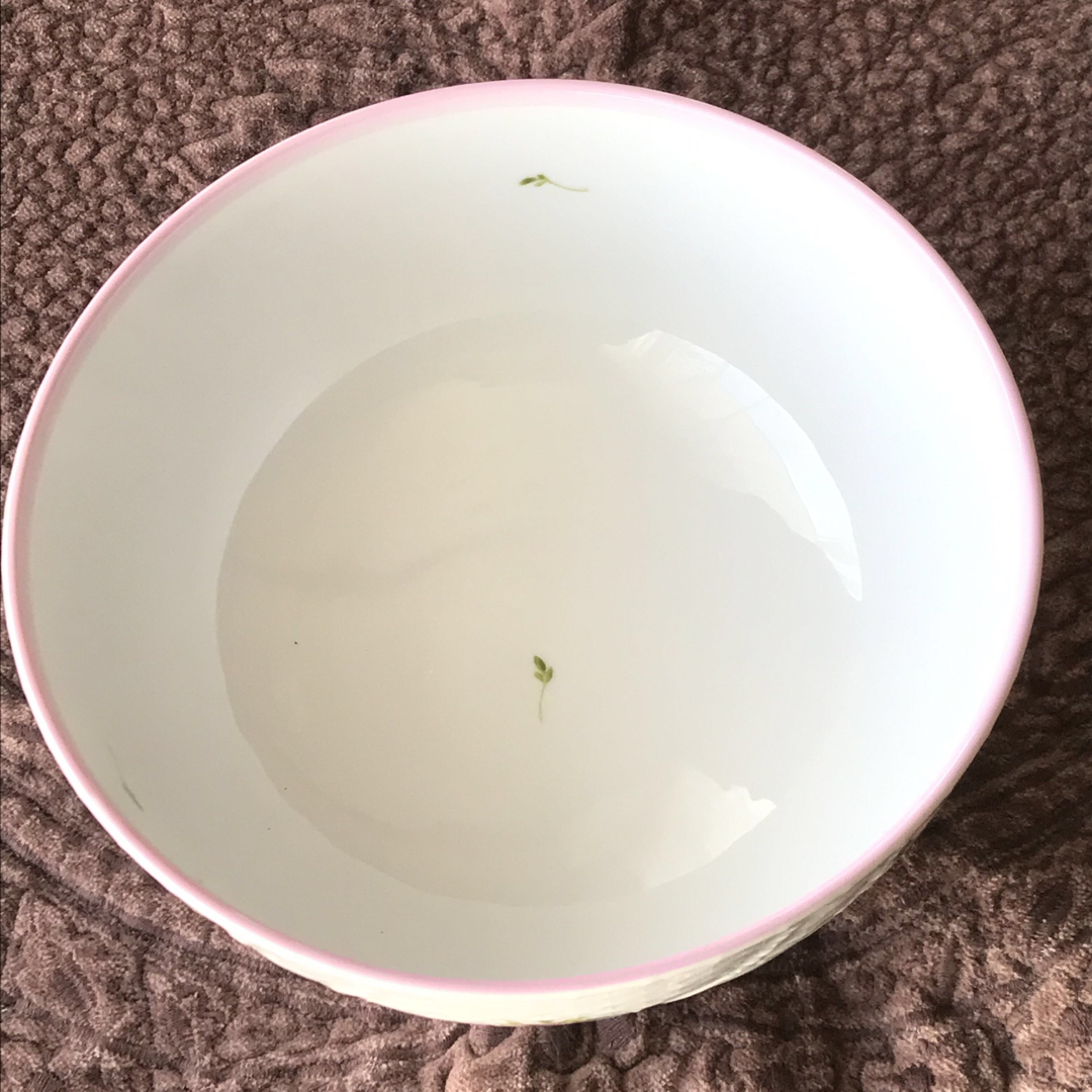 Herend ヘレンド ウィーンの薔薇 ピンク 17㎝ ボウル 器 大き目 希少 Herend ヘレンド ウィーンの薔薇 ピンク 17㎝ ボウル 器 大き目 希少