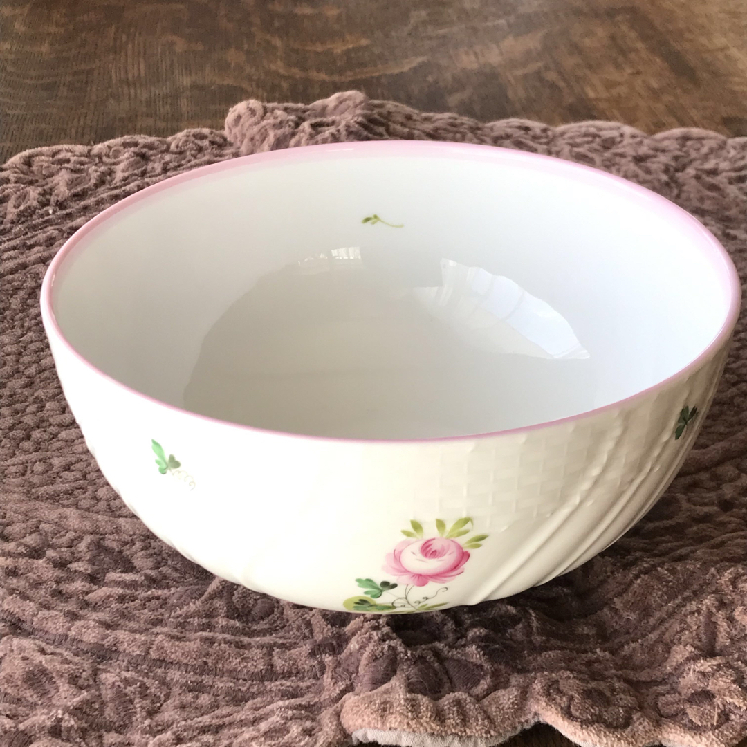 Herend ヘレンド ウィーンの薔薇 ピンク 17㎝ ボウル 器 大き目 希少 Herend ヘレンド ウィーンの薔薇 ピンク 17㎝ ボウル 器 大き目 希少