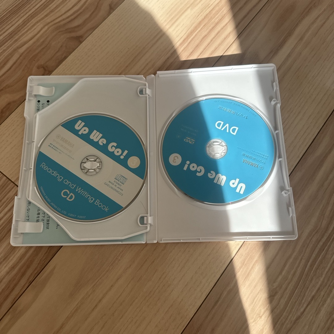 ヤマハ英語でコミュニケーション3 CD &DVD エンタメ/ホビーのCD(キッズ/ファミリー)の商品写真