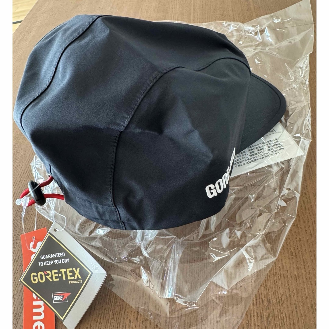 Supreme(シュプリーム)のsupreme GORE-TEX Camp Cap メンズの帽子(キャップ)の商品写真