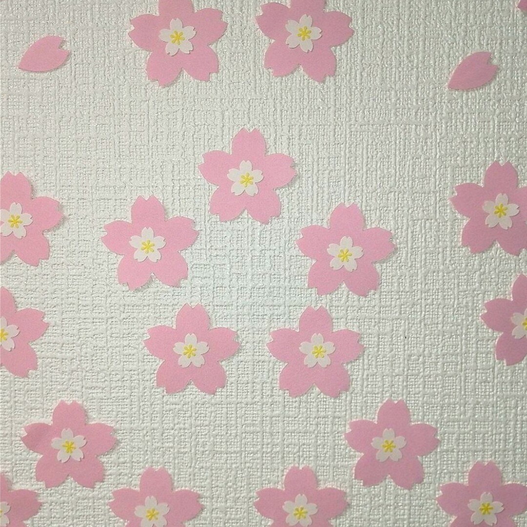 サクラ 花びら３５枚 壁飾り季節の飾り #SHOPmako クラフトパンチ 桜 ハンドメイドのインテリア/家具(インテリア雑貨)の商品写真