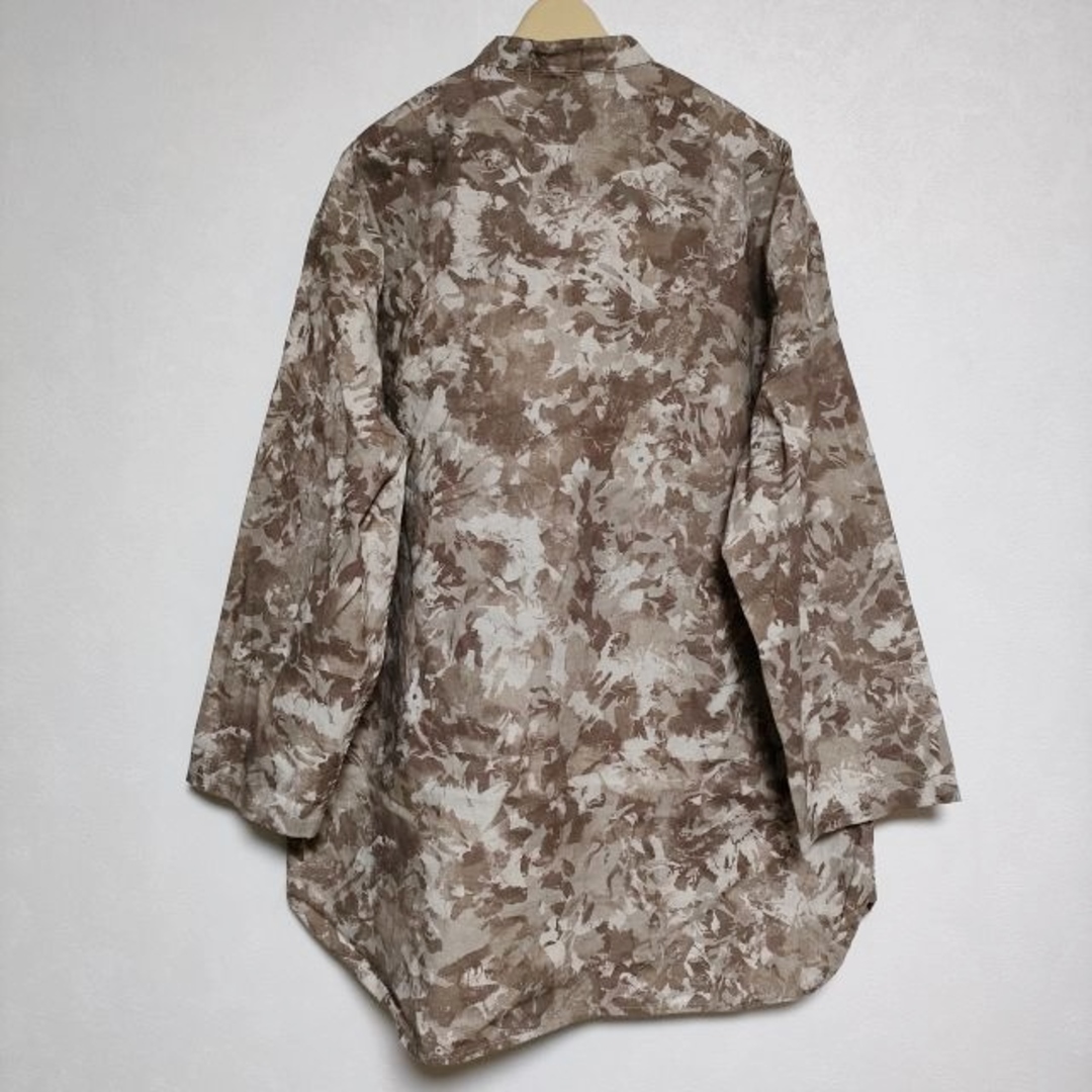 NEST ROBE CONFECT 02221-0009 カモフラ カフスレスバンドカラー UpcycleLino 長袖シャツ ベージュ メンズ ネストローブコンフェクト【中古】4-0303M∞ メンズのトップス(シャツ)の商品写真